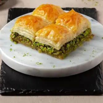 Kare Baklava ( Özel ) 1 KG